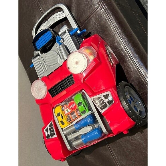 Kid Connection Take Apart Car Engine & Race Track w/ Interactive Steering Wheel - Picture 1 of 5